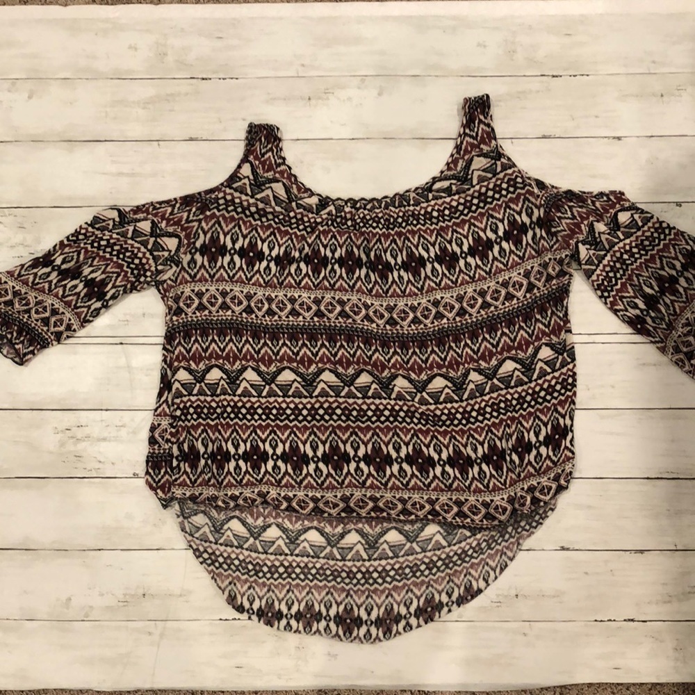 Vintage Havana Cold Shoulder Tribal Print Top